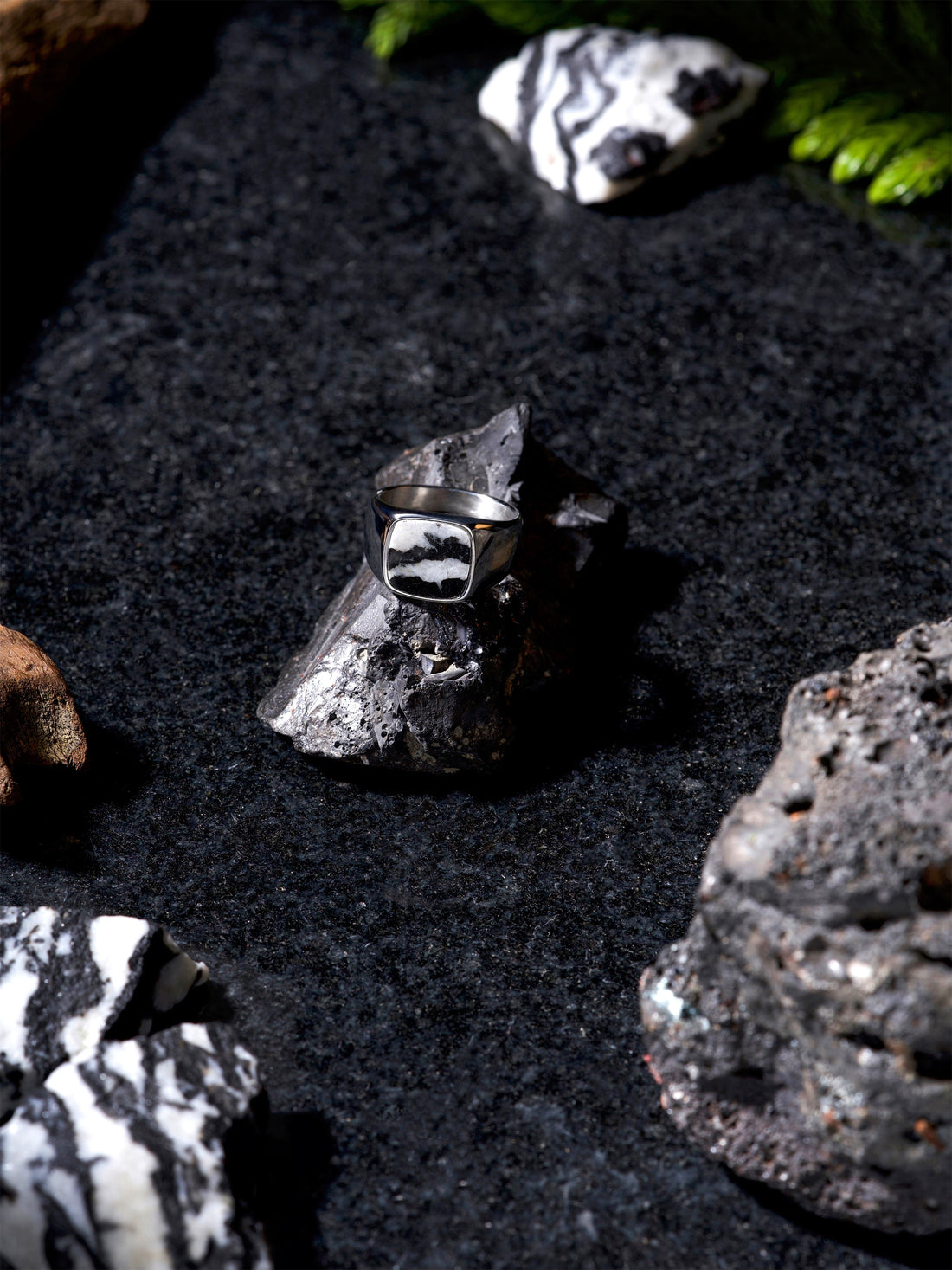 Pierrot Ring